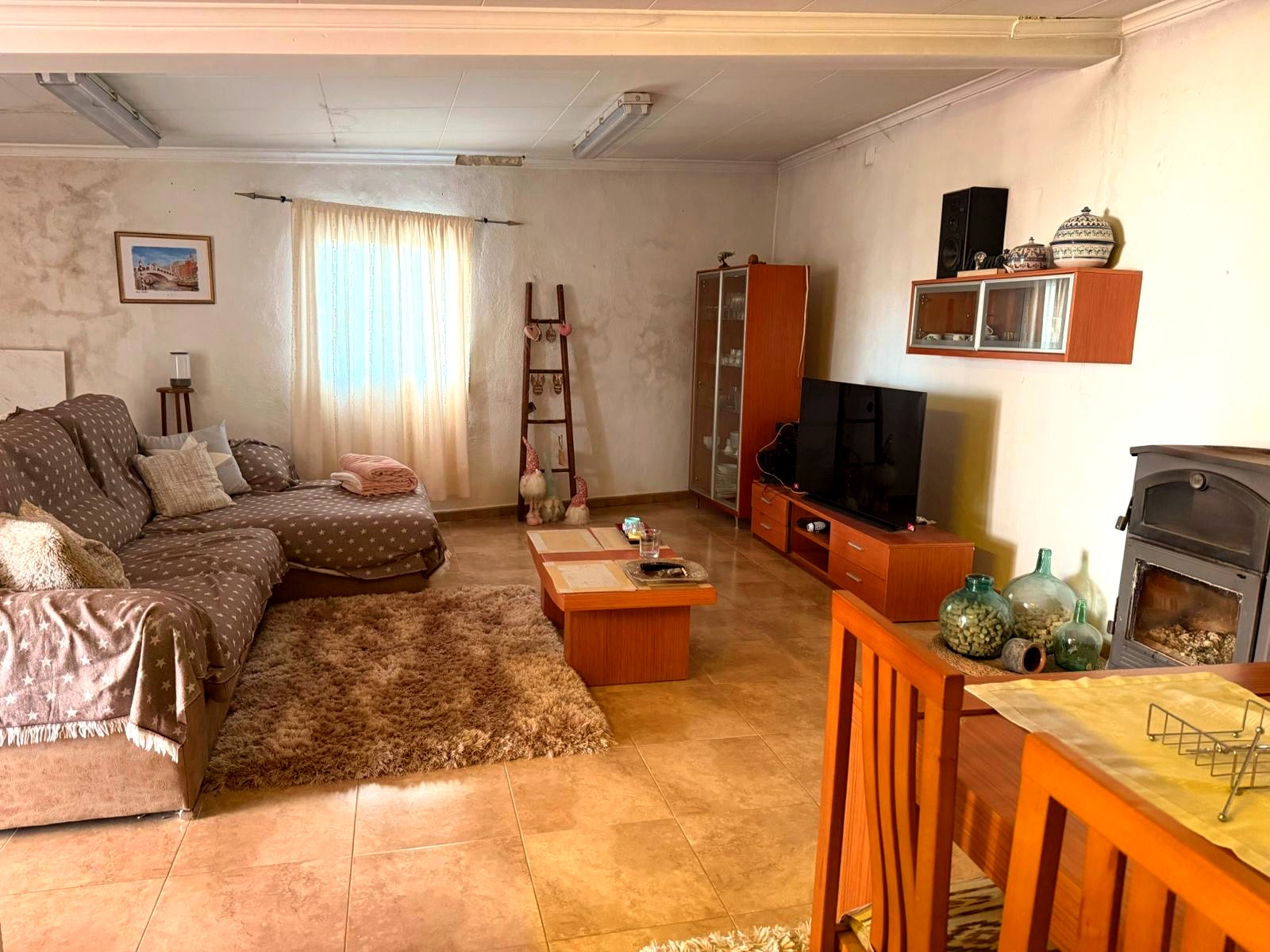 Casa Naturalesa — sofá del salón